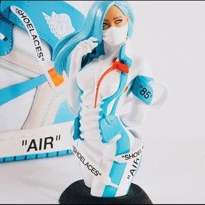 Meet your Posher, Carlos